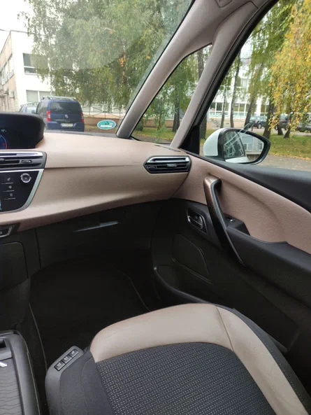 Citroen C4 Picasso 2015 - 18