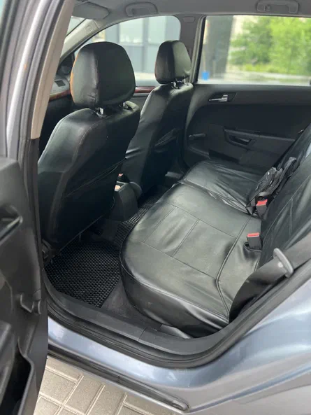 Opel Astra 2004 - 10