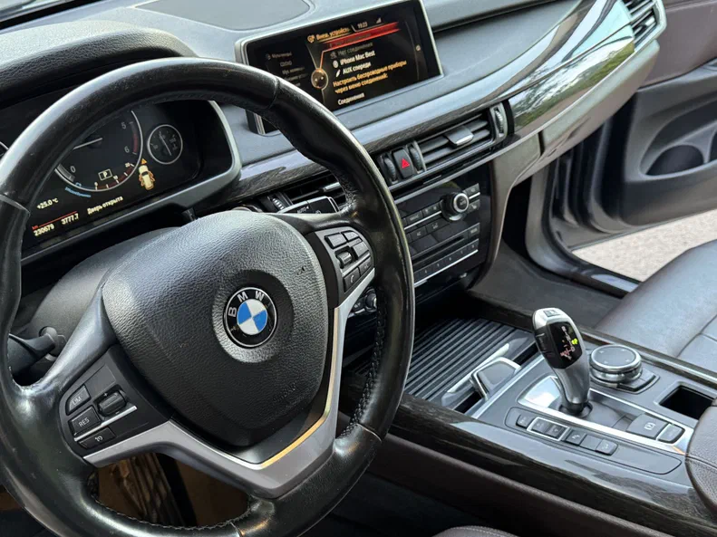BMW X5 2015 - 22