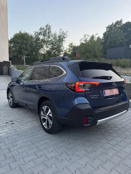 Subaru Outback 2022 - 11