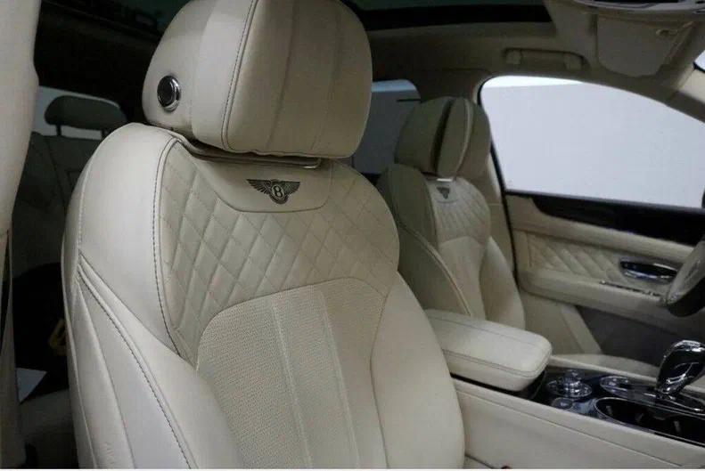 Bentley Bentayga 2016 - 8