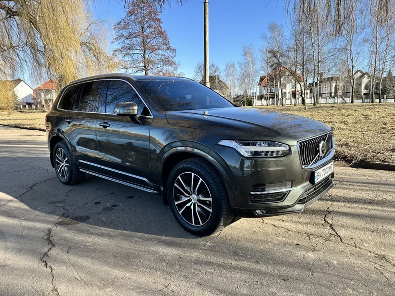 Volvo XC90 2021 - 18