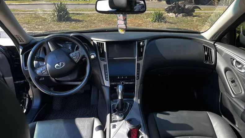 Infiniti Q50 2016 - 6