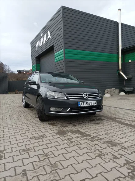 Volkswagen Passat 2011