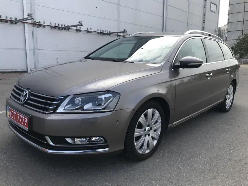 Volkswagen Passat 2013 - 56