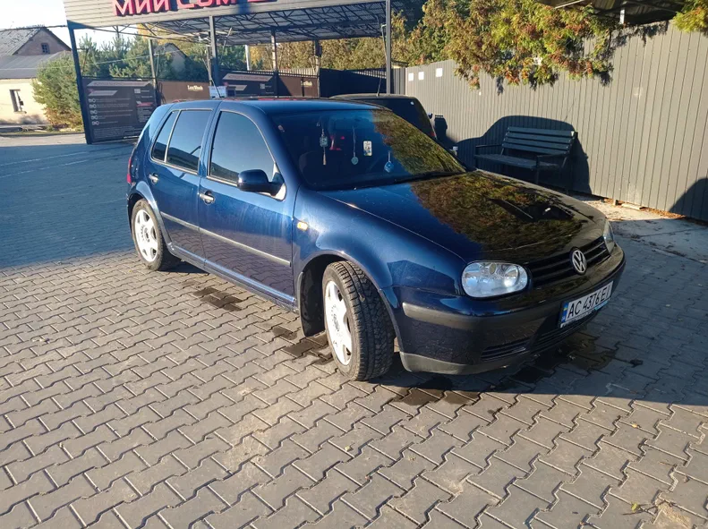 Volkswagen Golf 1998