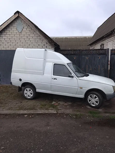 ЗАЗ 1102 «Таврия» 2004