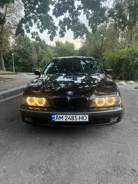BMW 5 серія 1996 - 9