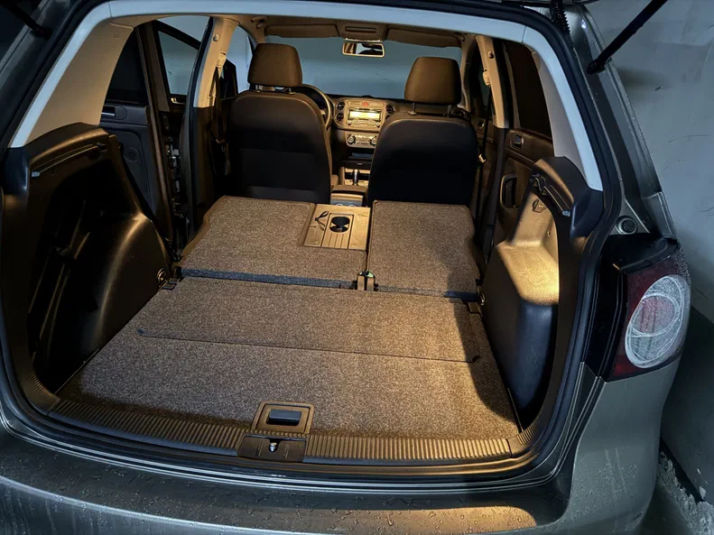 Volkswagen Golf 2010 - 22