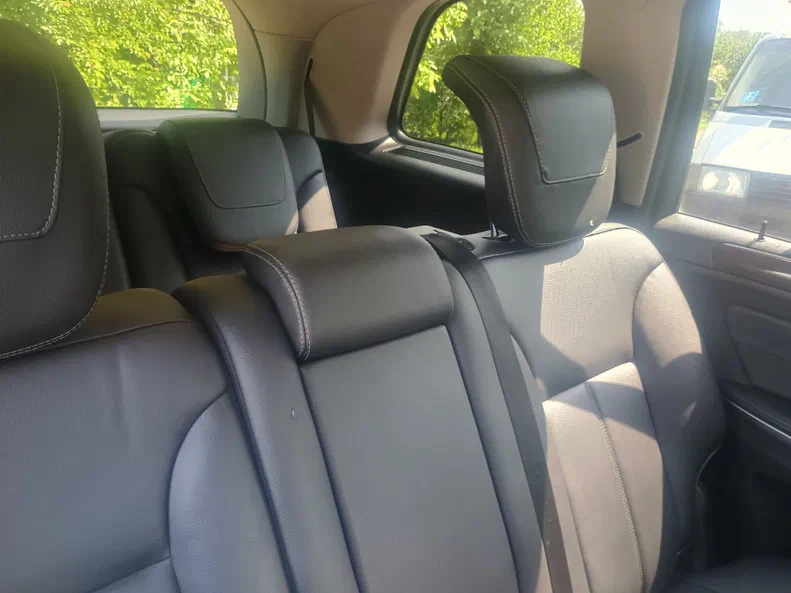 Mercedes-Benz GL-Клас 2011 - 9