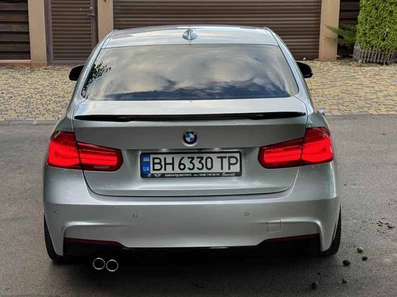 BMW 3 серія 2015 - 12