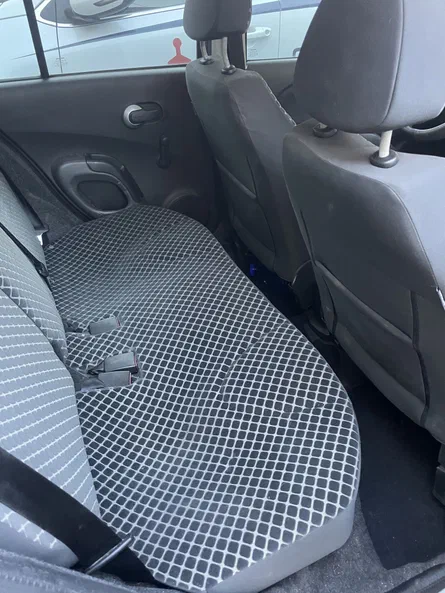 Nissan Micra 2006 - 12