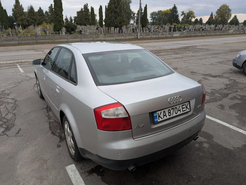 Audi A4 2002 - 6