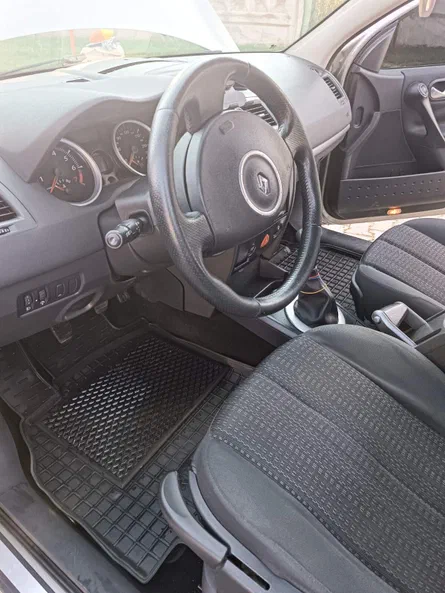 Renault Megane 2006 - 8