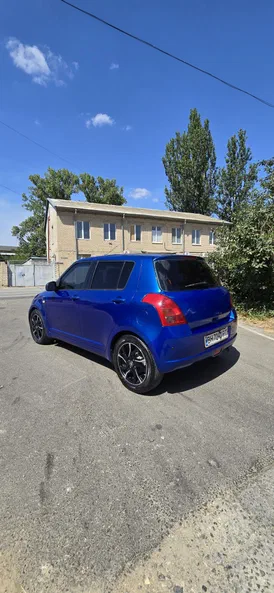 Suzuki Swift 2007 - 5