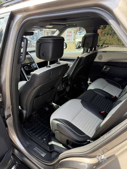 Land Rover Discovery 2021 - 9