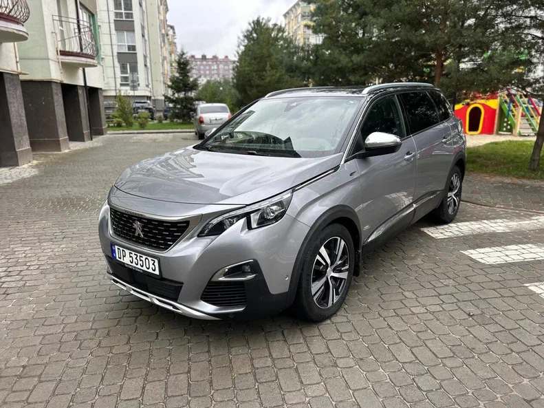 Peugeot 5008 2019