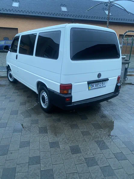 Volkswagen Transporter 2000 - 7