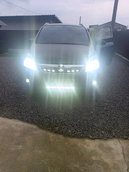 Opel Zafira 2006 - 16