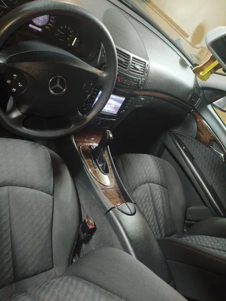 Mercedes-Benz E-Клас 2007 - 17
