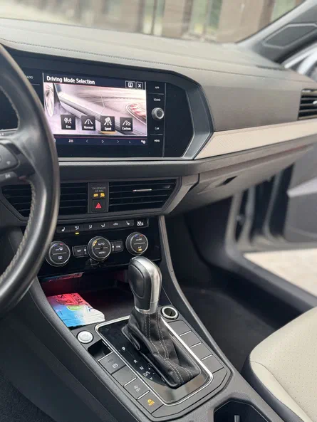 Volkswagen Jetta 2019 - 21