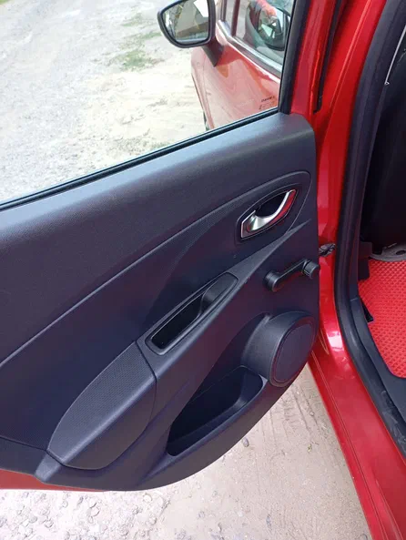 Renault Clio 2016 - 9