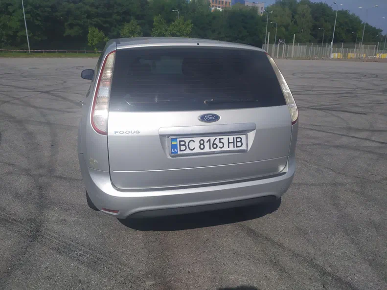 Ford Focus 2008 - 12