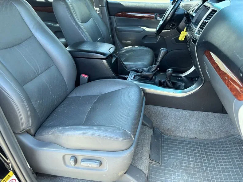 Toyota Land Cruiser Prado 2006 - 14