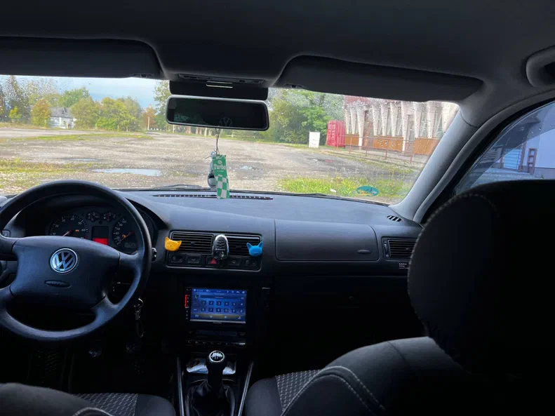 Volkswagen Golf 2001