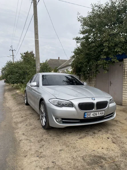 BMW 5 серія 2012 - 5