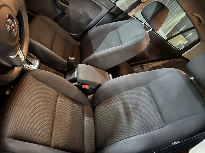 Volkswagen Golf 2010 - 10