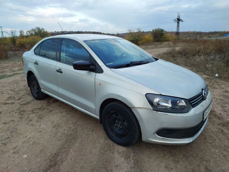 Volkswagen Polo 2012 - 6