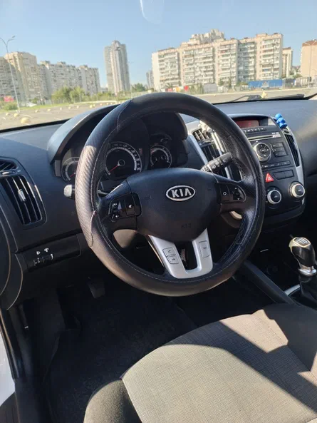 Kia Ceed 2011 - 8