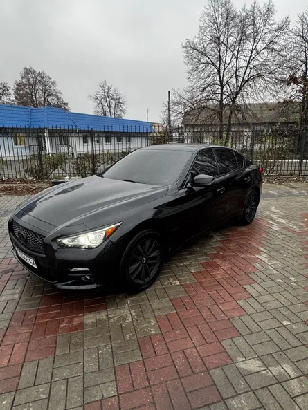 Infiniti Q50 2016