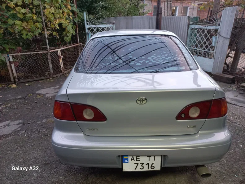 Toyota Corolla 2000 - 8