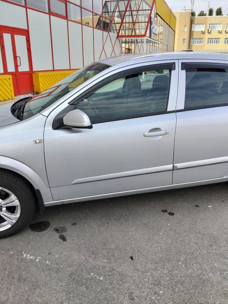 Opel Astra 2007