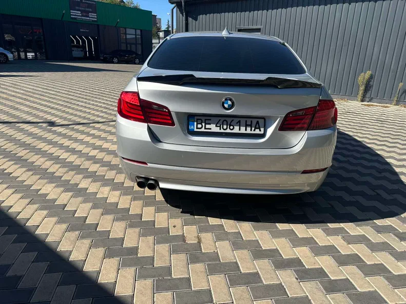 BMW 5 серія 2012 - 12