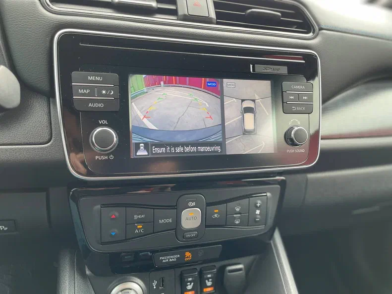 Nissan Leaf 2018 - 16