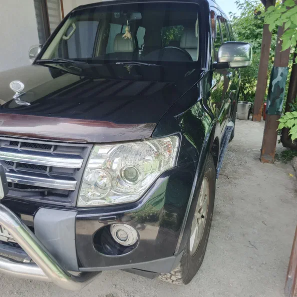 Mitsubishi Pajero 2007 - 12