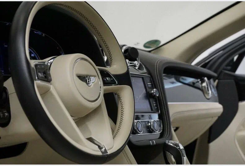 Bentley Bentayga 2016