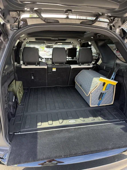 Land Rover Discovery 2021 - 12