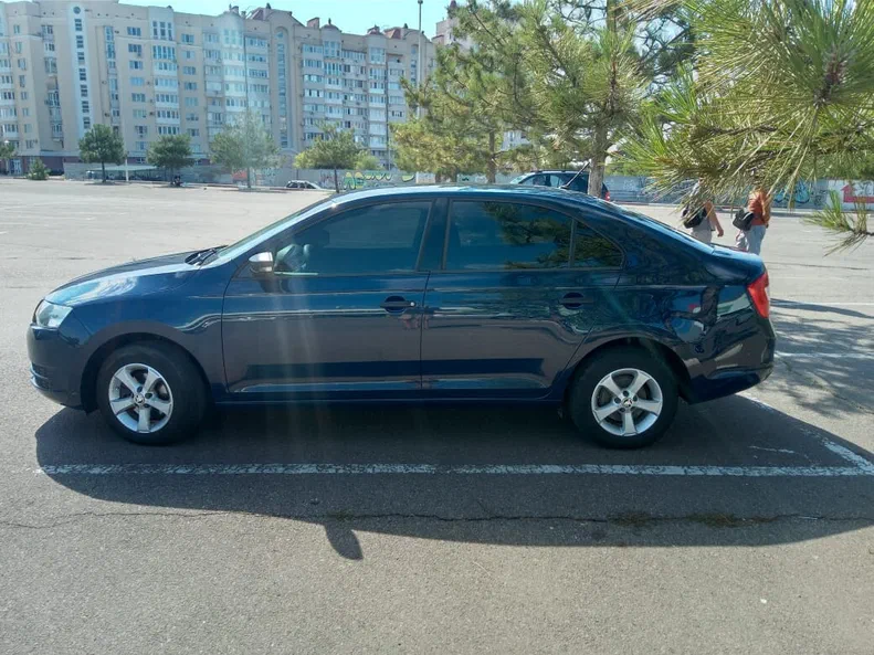 Skoda Rapid 2015 - 16