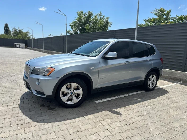 BMW X3 2011