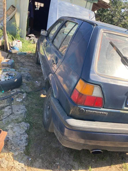 Volkswagen Golf 1984 - 9