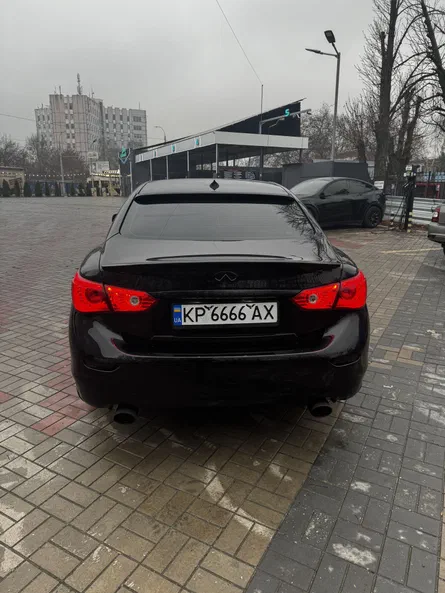 Infiniti Q50 2016 - 8