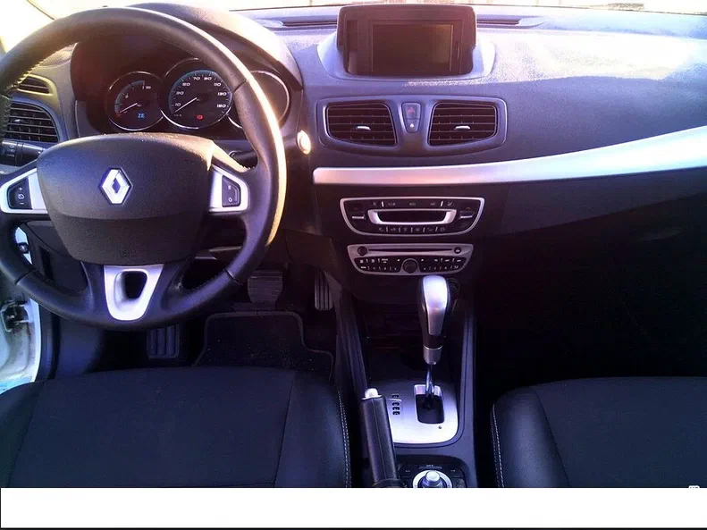 Renault Fluence 2012