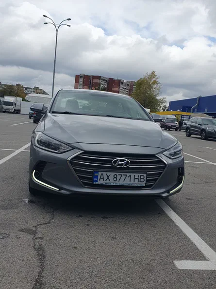 Hyundai Elantra 2018