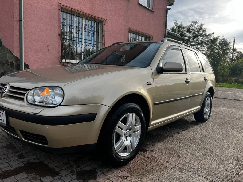 Volkswagen Golf 2001 - 27