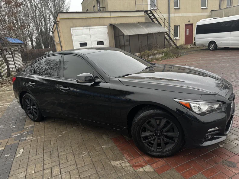 Infiniti Q50 2016