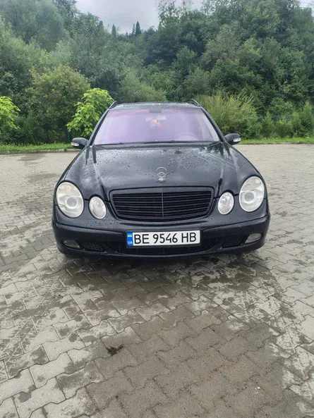 Mercedes-Benz E-Класс 2004